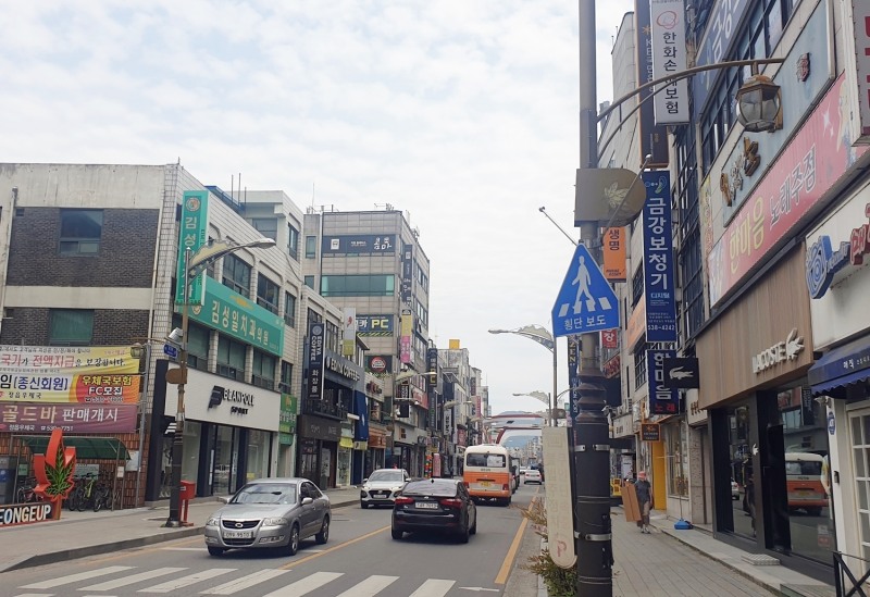 정읍시가 추진하고 있는 소상공인 카드 수수료 지원사업이 소상공인들로부터 큰 호응을 얻고 있다. (사진제공 = 정읍시)