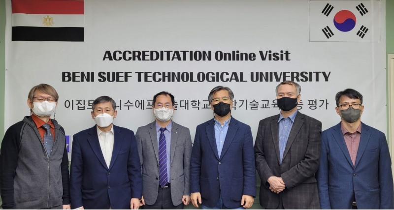 해외 대학에 적용된 최초 사례