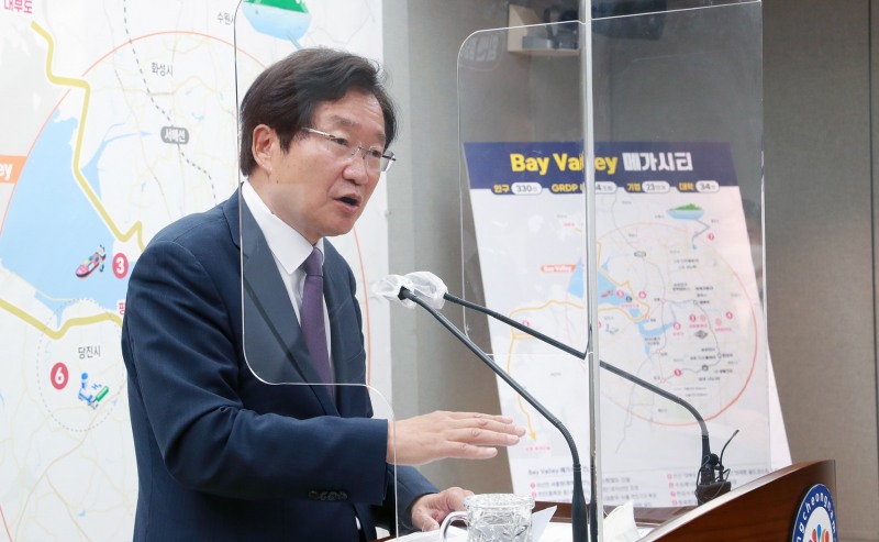 김영석 민선8기 준비위원회 위원장은 23일 "충남 아산만을 중심으로 최첨단 산업단지를 건설하겠다"고 밝혔다.사진=충남도