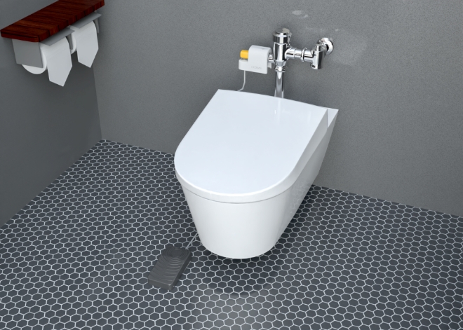 디딤스, 손 아닌 발로 누르는 변기레버 개발