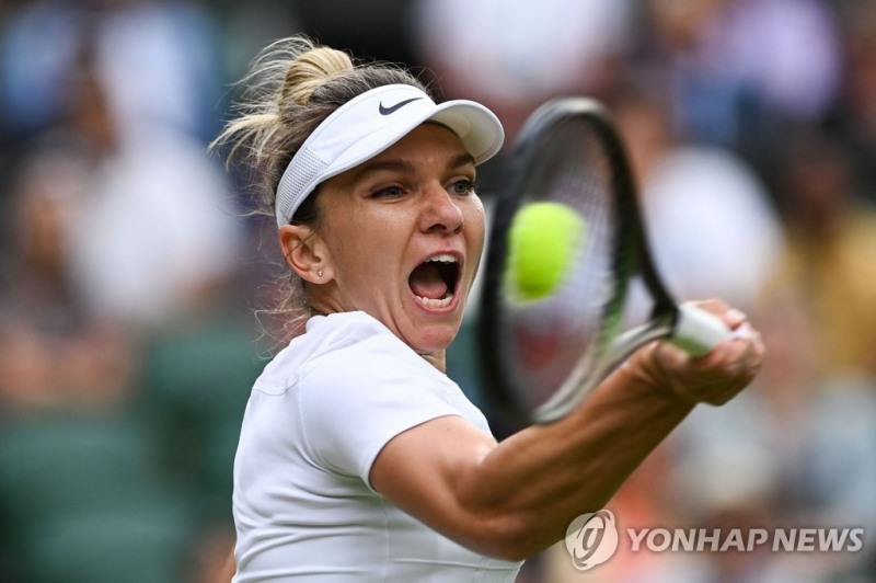윔블던 8강 오른 할레프[AFP=연합뉴스