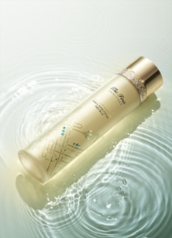 LG생활건강, 오휘 ‘더 퍼스트 제너츄어 셀 에센셜 소스 더 클래식 컬렉션’ 선보여