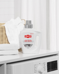 랩신, 세탁 섬유 항균제 연출컷 / 이미지 제공 = 애경산업