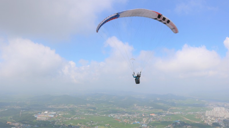 패러글라이딩 정밀착륙 모습