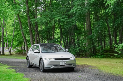 현대차가 일본 MK택시에 ‘아이오닉 5’ 50대를 공급하는 계약을 체결하며 일본 전기차 시장 공략의 첫발을 내딛었다