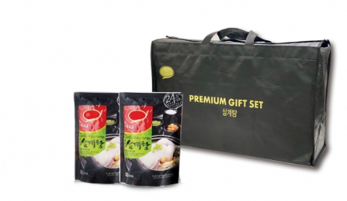 부영그룹이 현장근로자 ‧ 관리소, 그룹 내 전 임직원들에게 중복을 맞아 몸보신용 삼계탕 세트를 선물한다