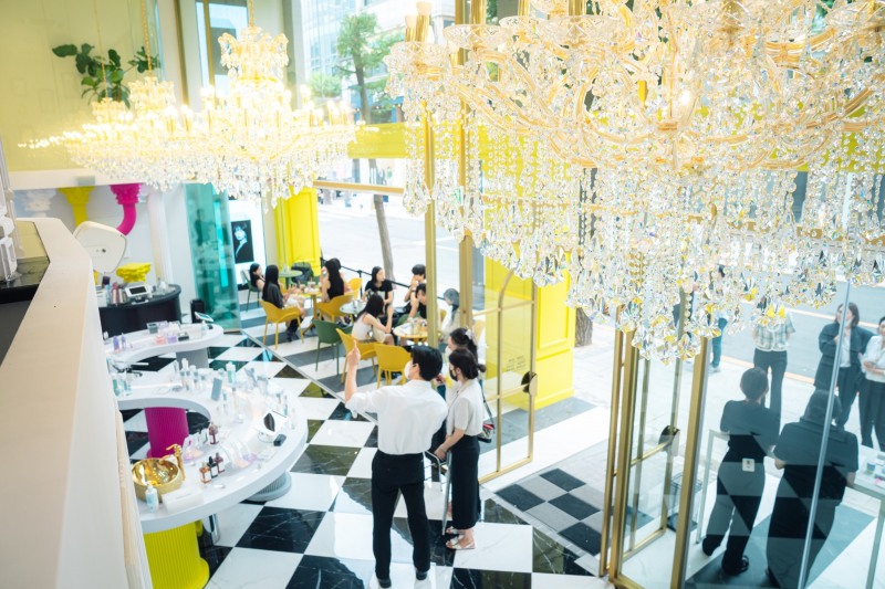 셀리버리 '셀리라운지 플래그십 스토어', 가로수길 '뷰티 랜드마크'로 급부상