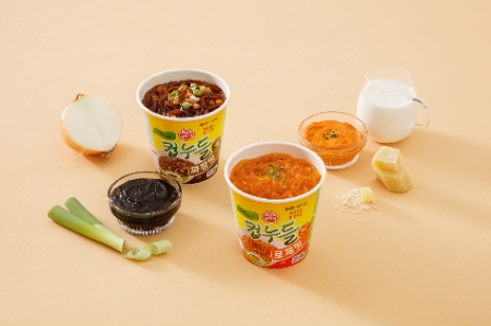 오뚜기 컵누들2종(로제, 짜장) 연출컷 / 이미지 제공 = 오뚜기