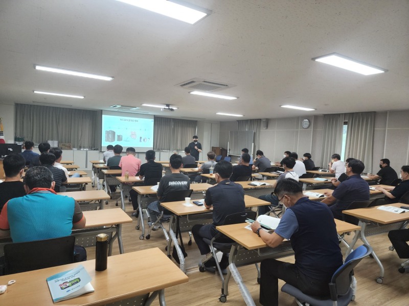 탐라교육원, 운전직 공무원 대상 ‘교통안전 및 역량 강화 교육’ 실시