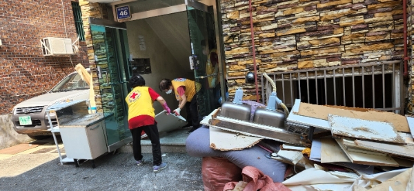 대한적십자사 경기도지사, 군포지역 수해 복구 봉사활동 실시