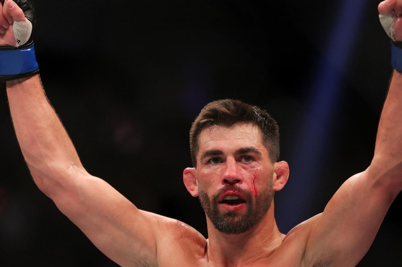 격투기 경력을 접어야 할 도미닉 크루즈(사진=UFC)