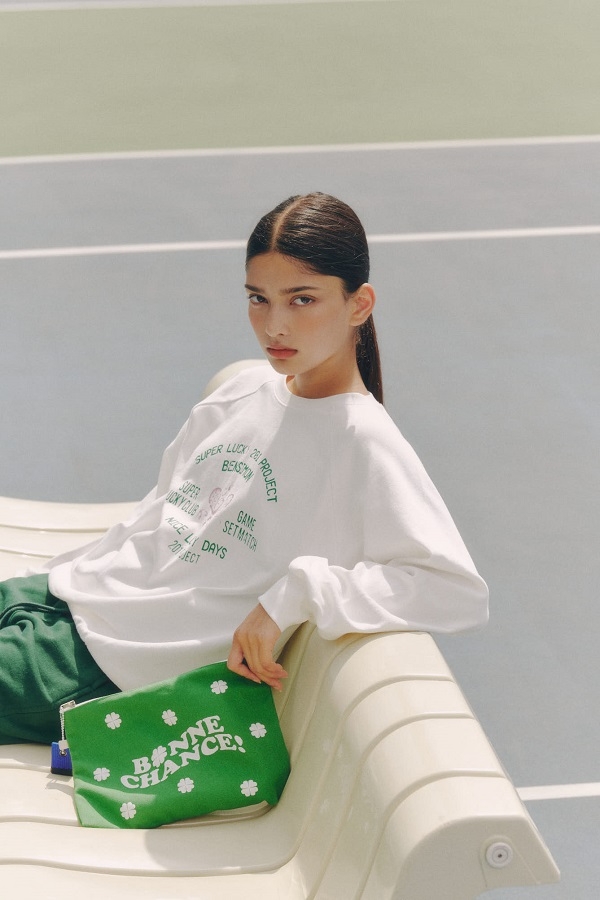 벤시몽 X 슈퍼럭키201, 경쾌한 ‘테니스 룩’ 콜라보 컬렉션 공개