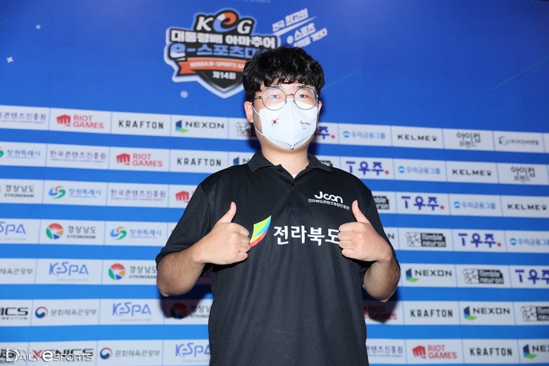 대통령배 KeG 카트라이더 우승을 차지한 전북 대표 한기웅.