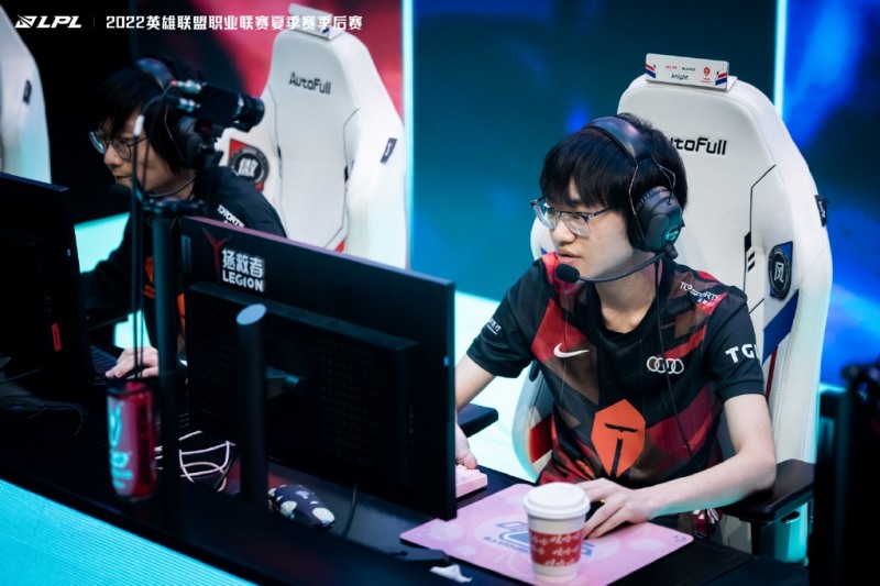 TES '나이트' 줘딩(Photo=LPL 官方)