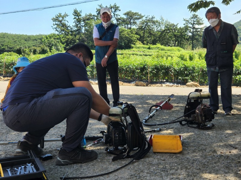 농기계 순회 수리 현장사진 (사진제공 = 함평군)