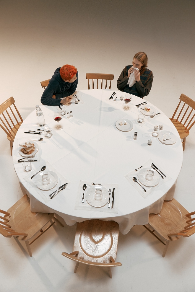 국내 디자이너 브랜드 ‘아모멘토(AMOMENTO)’, 22’ F/W 컬렉션 ‘THE TABLE’ 런칭