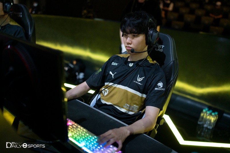 첫 번째 LCK 우승에 도전하는 젠지e스포츠 '쵸비' 정지훈.