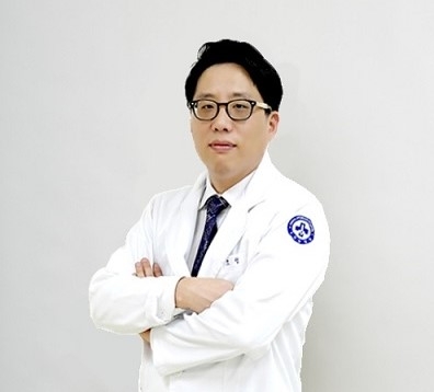 "무릎통증 방치 마세요" 나이들어 퇴행성관절염 부른다