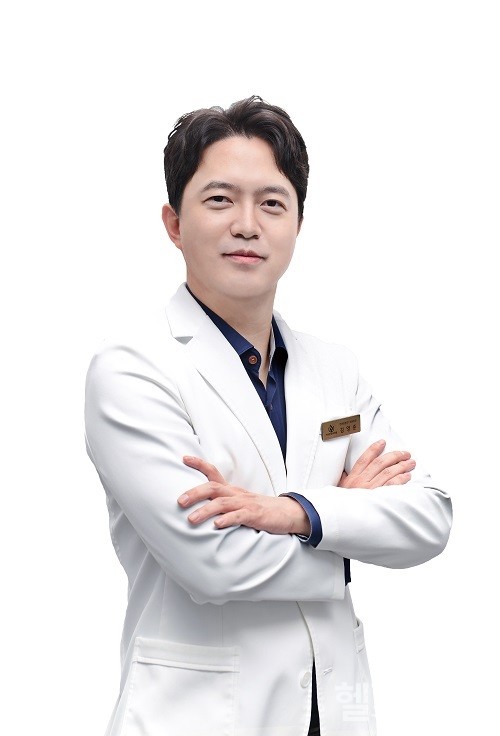 강남아이준안과김영준원장