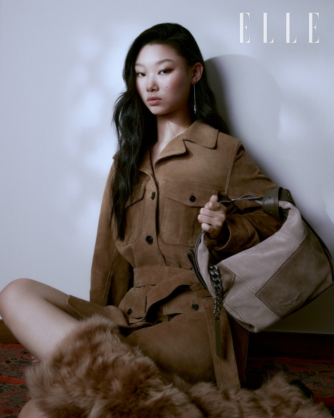 쟈딕앤볼테르, 톱 모델 배윤영 F/W 액세서리 화보 공개