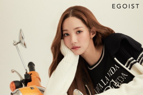 에고이스트, 2022년 가을 헤리티지 컬렉션 및 배우 박민영 화보 공개