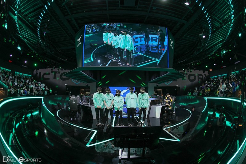 LCK 3번 시드로 롤드컵에 진출한 담원 기아.