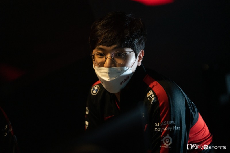 T1의 전설 '벵기' 배성웅, 롤드컵 앞두고 감독대행 승격