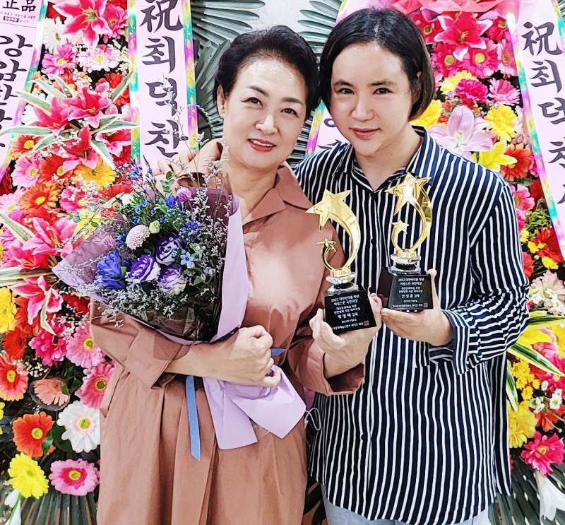 신성훈 감독과 박영혜 감독