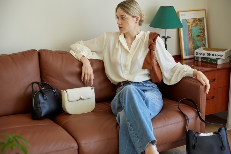 디자이너 브랜드 밸럽, 22FW 1st 'COMFORT IN LOVE' 뉴 캠페인 론칭