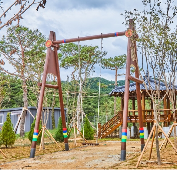 코오롱LSI, 춘향전 테마 춘향휴게소 재단장 오픈