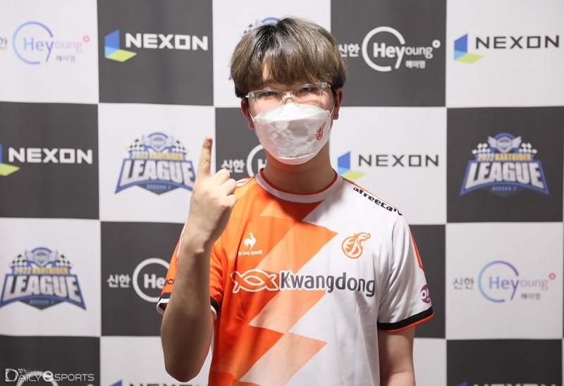 1위로 결승에 진출한 광동 프릭스 이재혁.