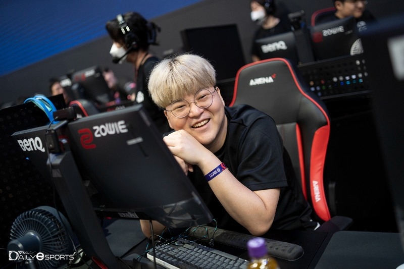 배고파 '성장' 성장환.