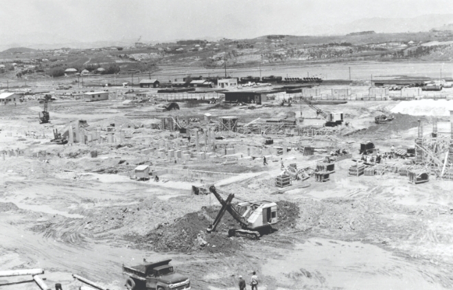 1963년 5월 울산공장 건설 모습.