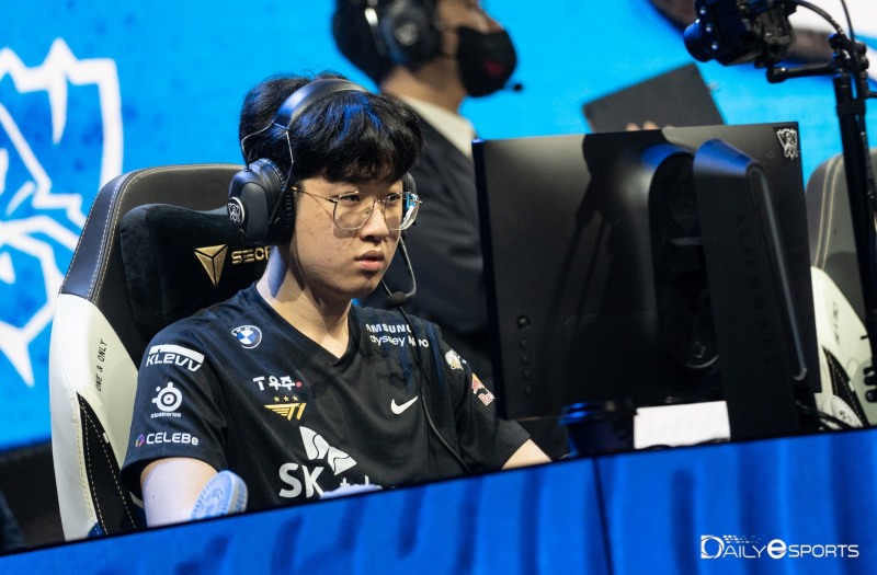 '제우스' 최우제.