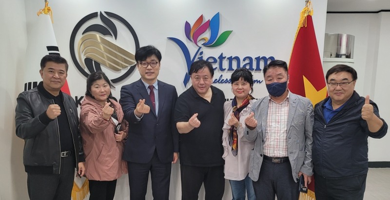 미술품 유통 업체 아트하트, 다국적 기업 파트너사와 플랫폼 발전방향 제시