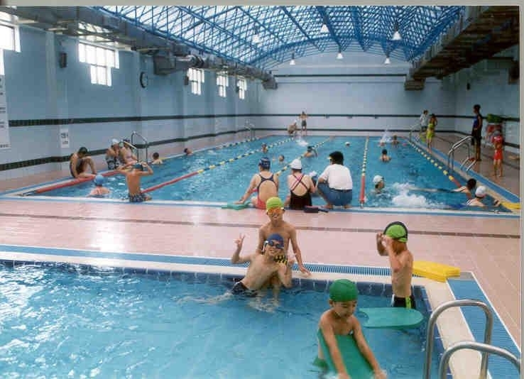 한국은 세월호 사건 이후 학생들에 대한 수영 교육 의무화를 공론화하지 않았던 데 반해 일본은 시운마루호 사고 이후 학교에 수영장을 설치하고 수영 교육을 의무화했다. 사진은 전라북도 순창 수영장 모습.   
