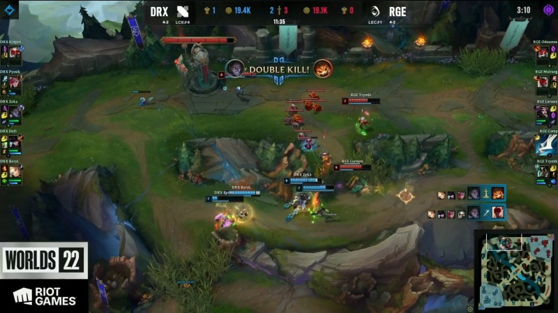 계속해서 탑에서 피해를 보던 상황에서 나온 '제카' 김건우의 더블 킬은 사실상 디알엑스의 조 1위를 알리는 승전보였다(사진=중계 화면 캡처).