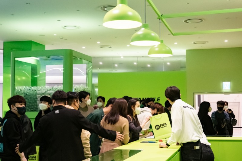 브랜드 체험관 '오프사이드'(사진=넥슨 제공).