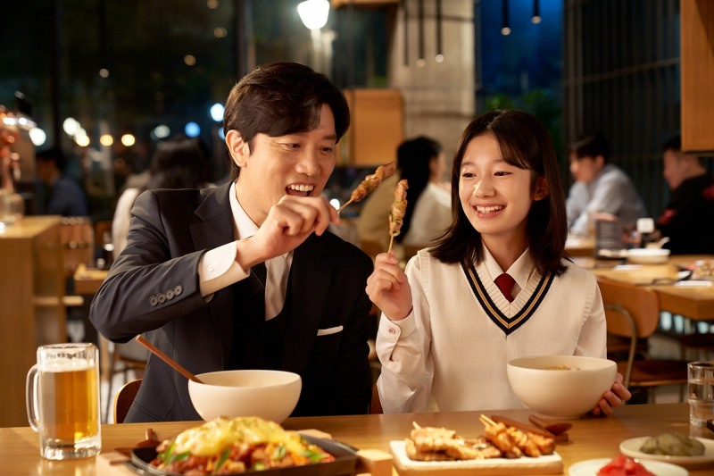 투다리, 배우 박희순 모델로 발탁…‘세대 공감 CF’ 눈길