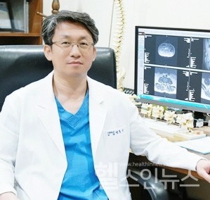 센텀척신경외과정호석원장