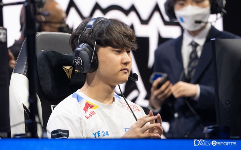 디알엑스 '표식' 홍창현.