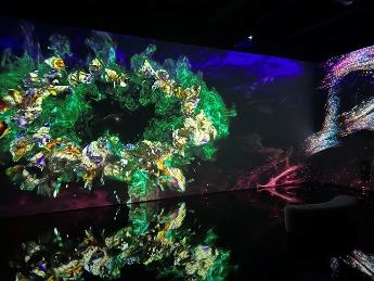 ‘로마 젬스톤의 세계’ 작품 사진