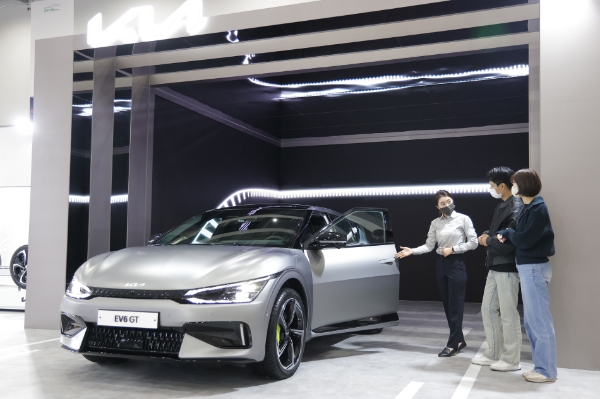 '2022 대구 국제 미래모빌리티엑스포' 기아관에 전시된 'EV6 GT' (제공 : 현대자동차·기아)