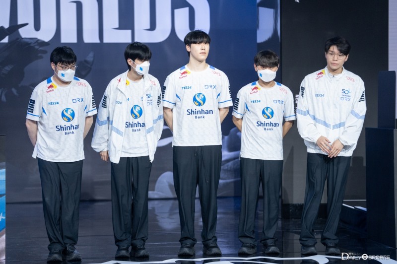 디알엑스.