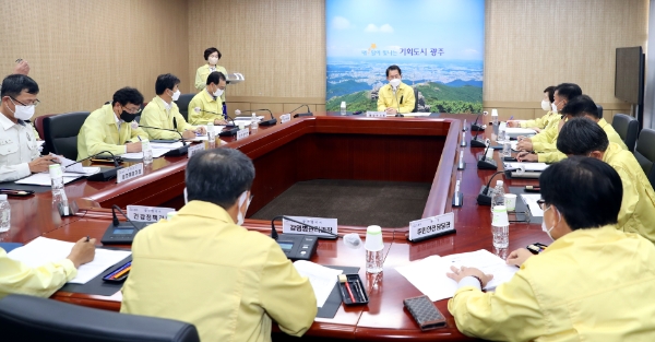 2일 시청에서 열린 지역안전지수 향상대책 추진상황 보고회 모습 (사진제공 = 광주광역시)