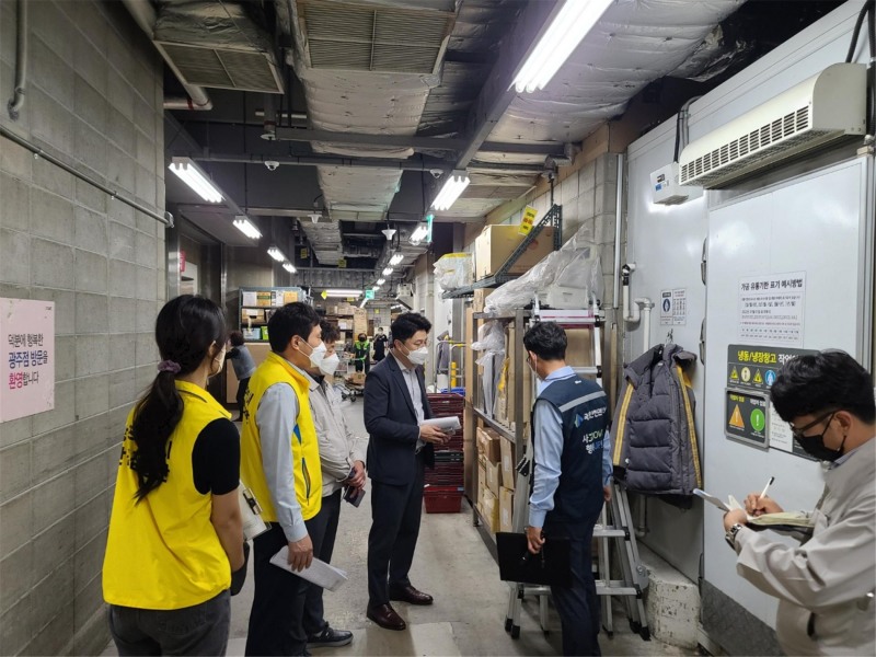 다중이용·집합시설 안전점검 모습 (사진제공 = 광주광역시)