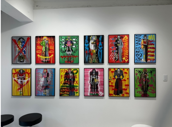 김지만 디자이너의 작품 / 사진 제공 : 만지