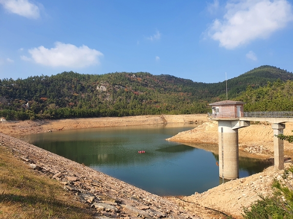 수원지 (사진제공 = 신안군)