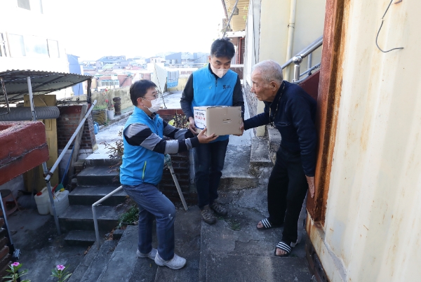 김장김치 나눔 활동 / 사진 제공 : 심평원