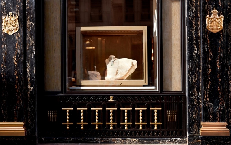 까르띠에의 부티크 ‘뤼 드 라 뻬 13번지’ 레노베이션